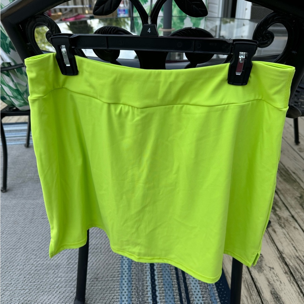 BRAND NEW golf/tennis skorts x2